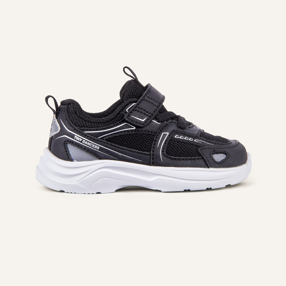 Play Infant in black, side profile with reflective upper and hook-and-loop strap.