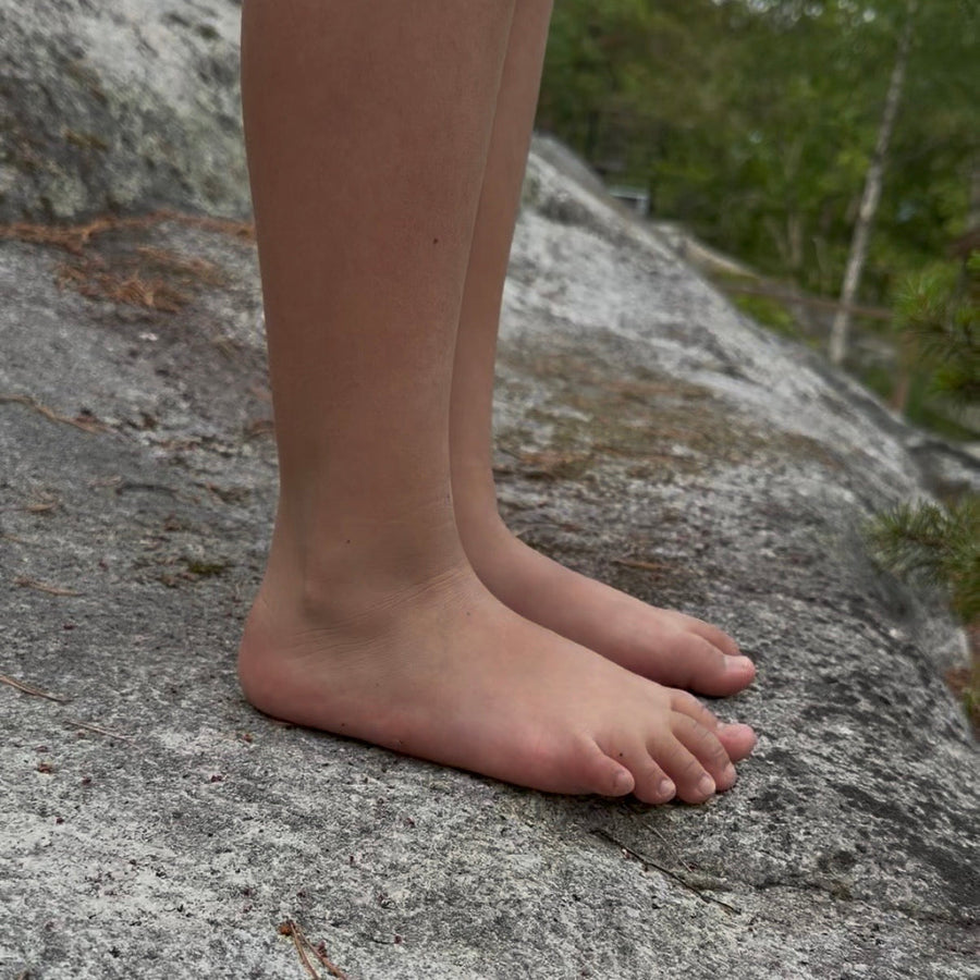 How feet change between summer and autumn