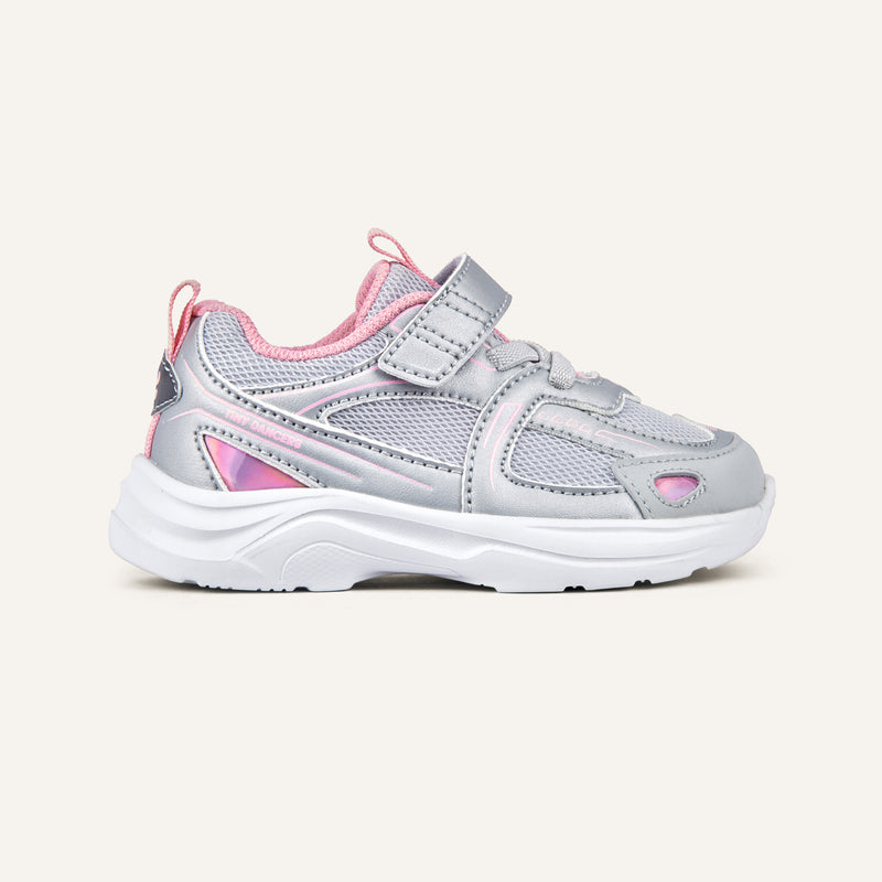 Play Infant in silver pink, side profile with reflective upper and hook-and-loop strap.